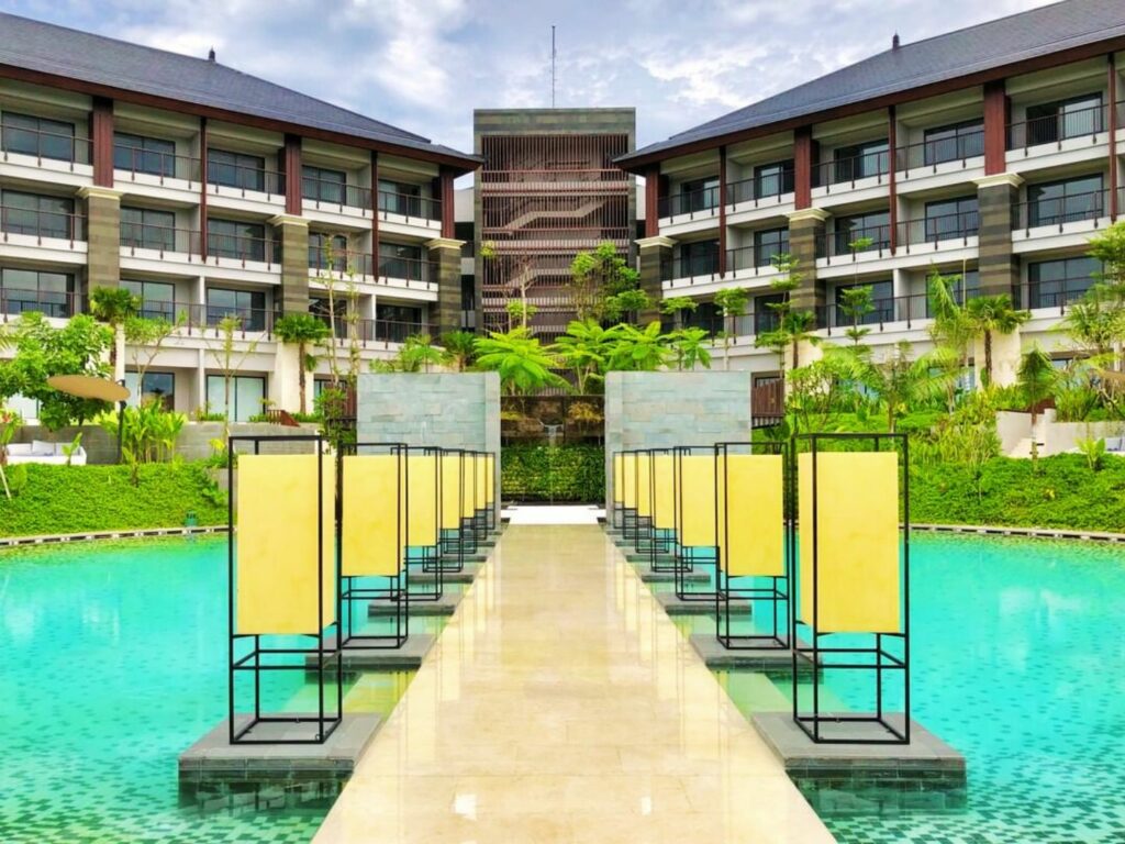 峇里島努沙杜瓦萬麗度假酒店 介紹