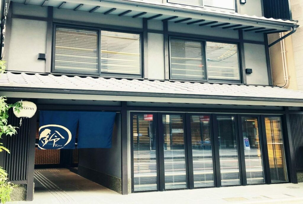 Rinn Sanjo Takakura（鈴ホテル 三条高倉）